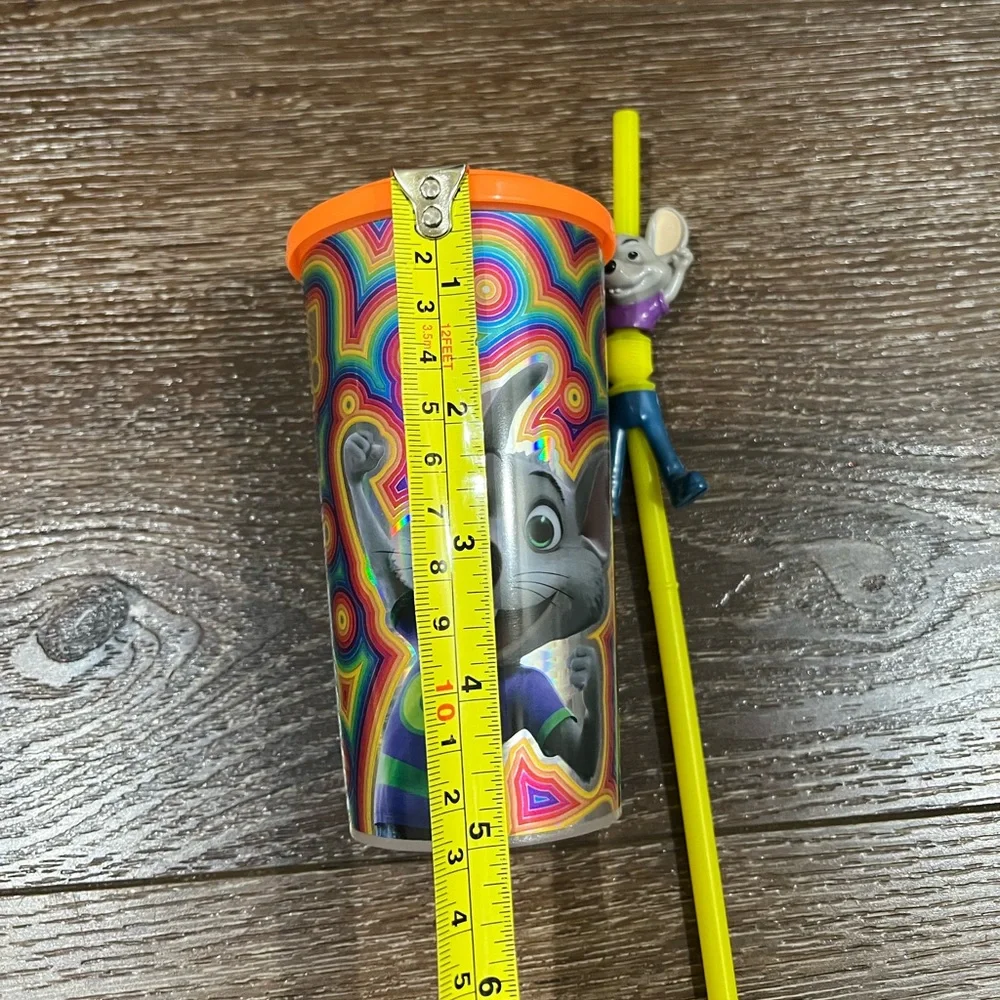 Chuck E. Cheese Colorful Party Cups and Straws Set 20 total NWT